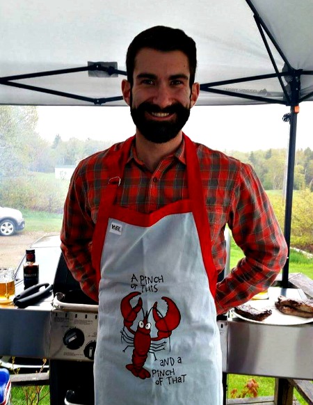 pc-eat-together-family-meal