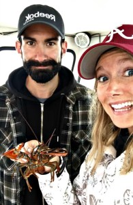 PC-eat-together-fish-together